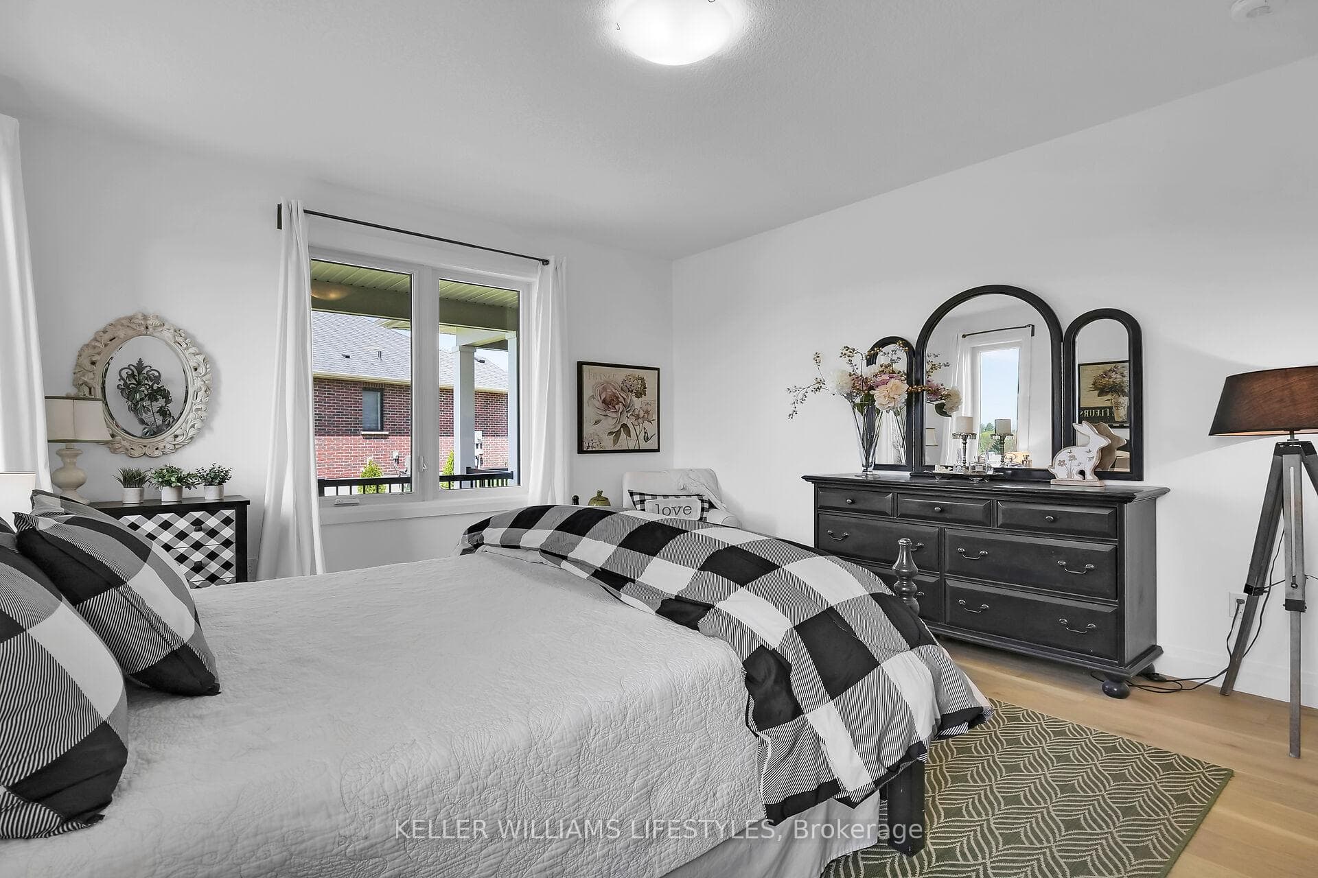 10038 Oxbow Drive Unit 1 photo 16