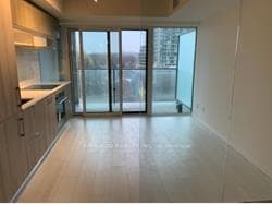 8 Hillsdale Avenue Unit 723 photo 3