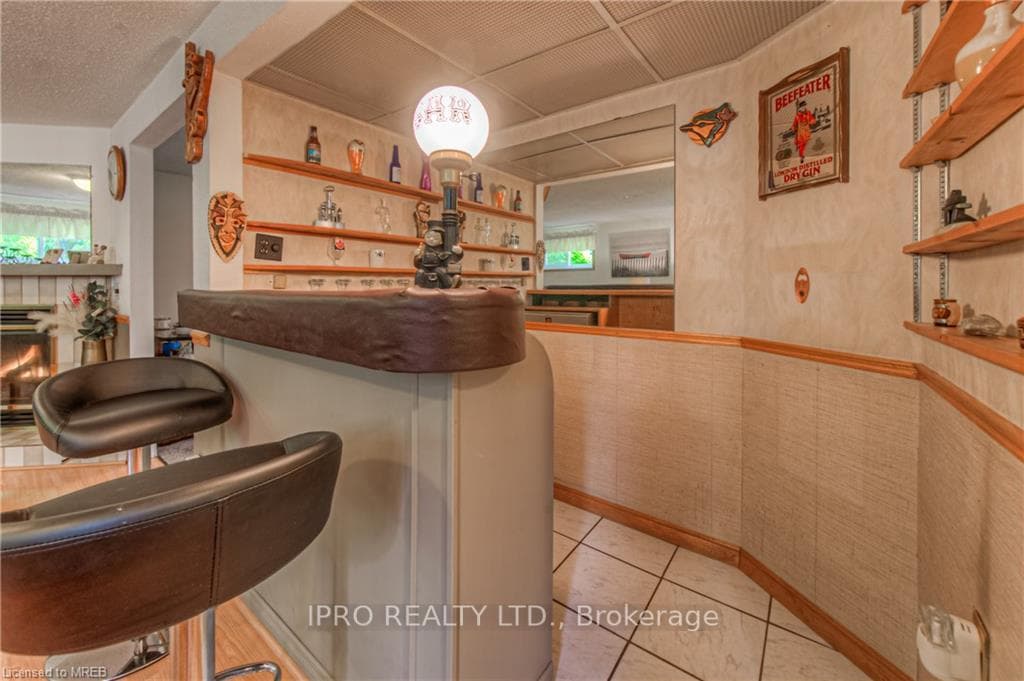 170 Wheatfield Crescent photo 25