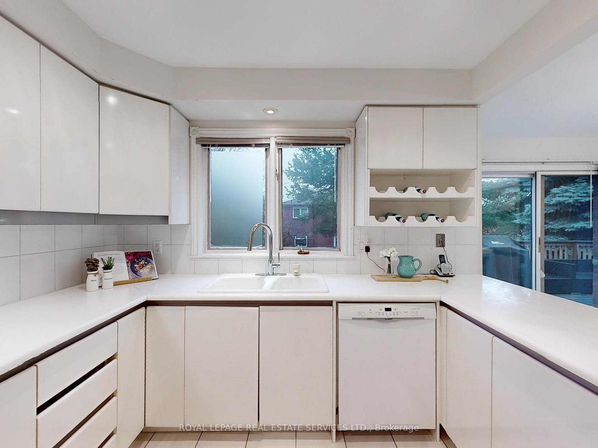 58 Green Acres Road photo 11