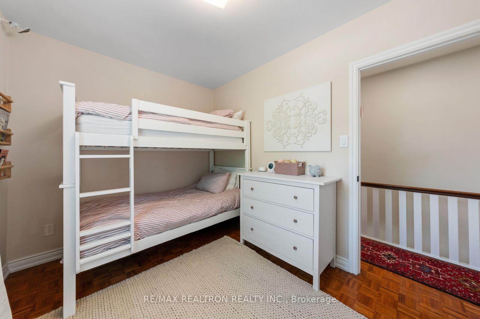 4 Normanna Avenue photo 19