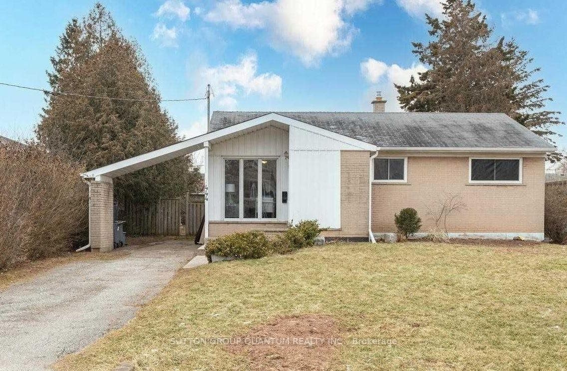 444 Seabourne Drive photo 1