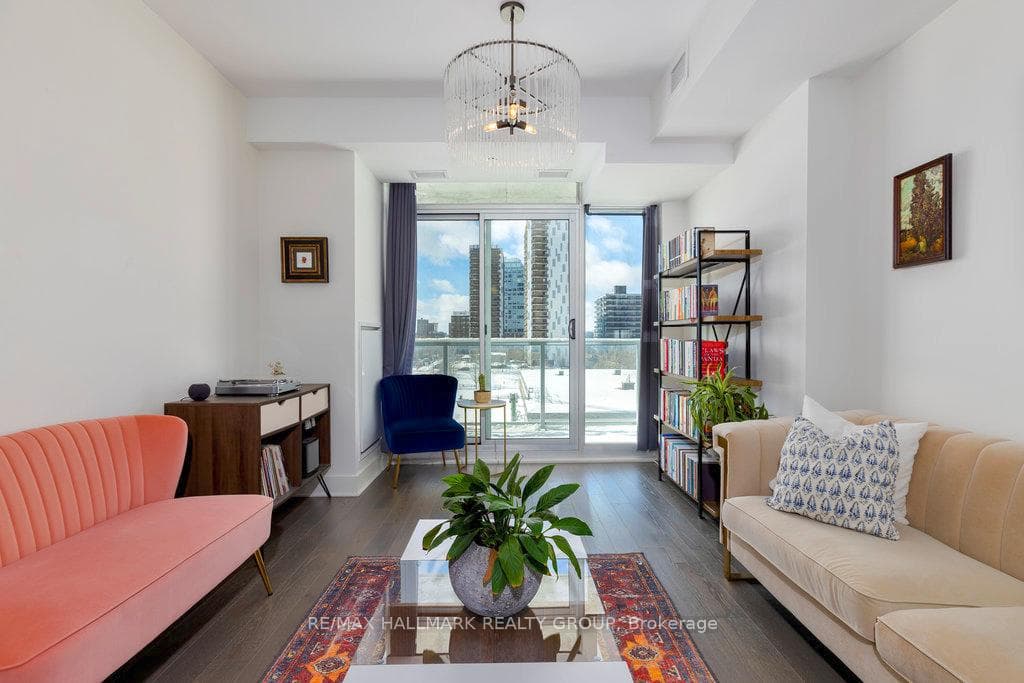 255 Bay Street Unit 601 photo 12