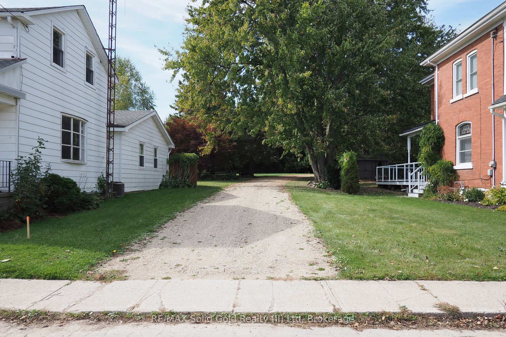 18 Baird Street photo 26