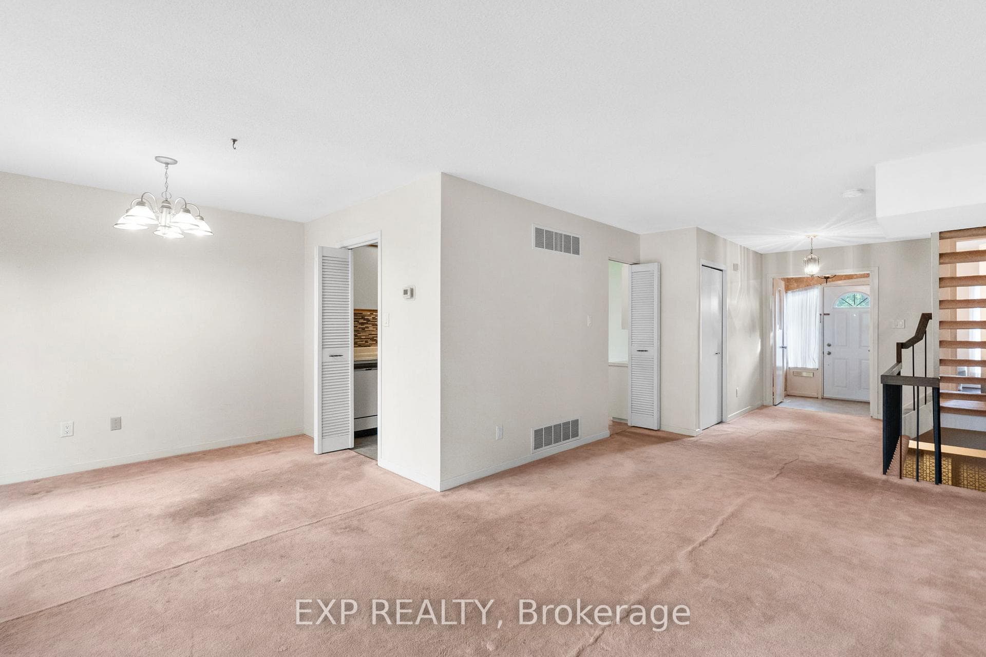 108 Flaming Rose Way photo 8