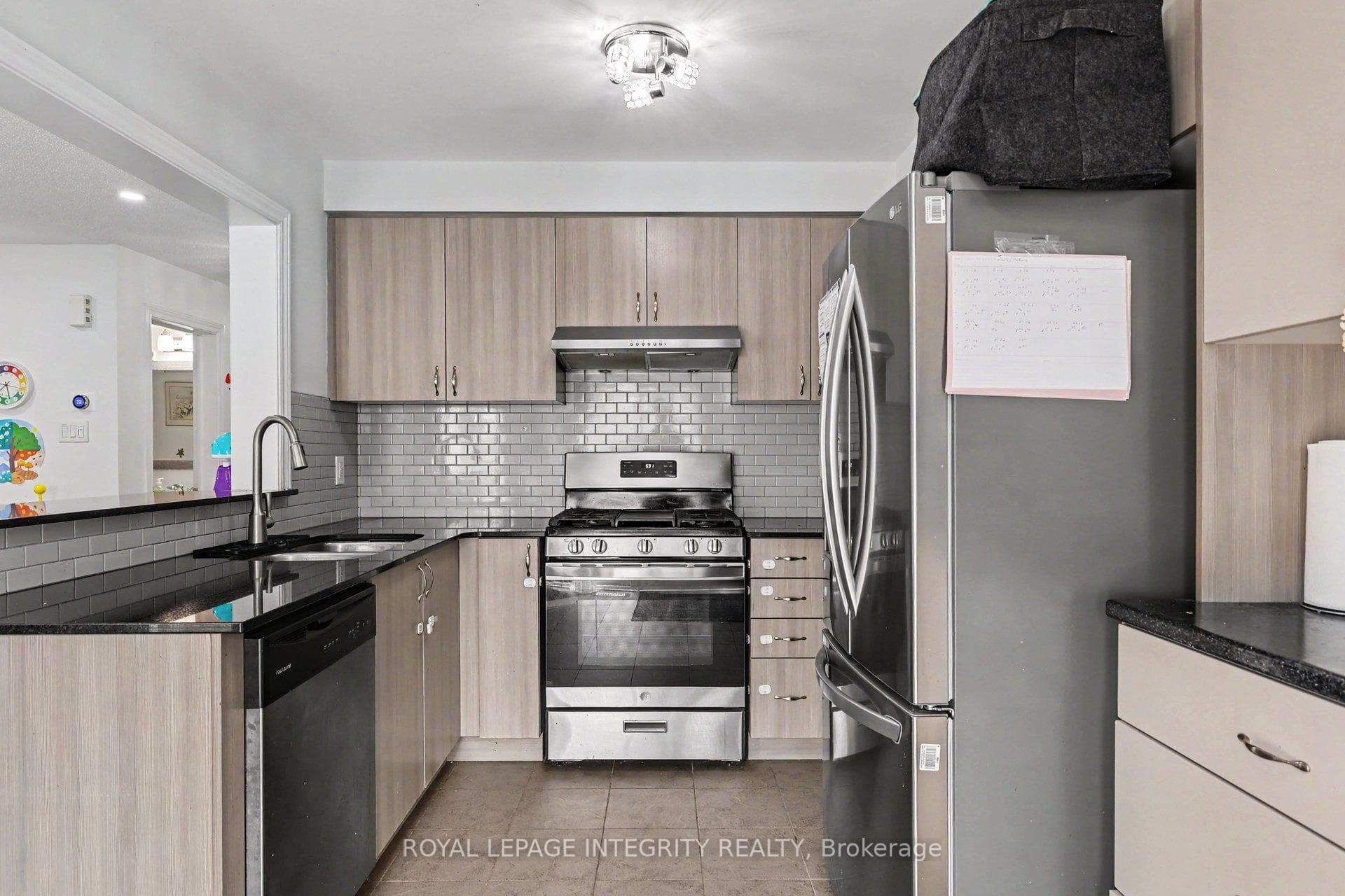 555 Foxlight Circle photo 9