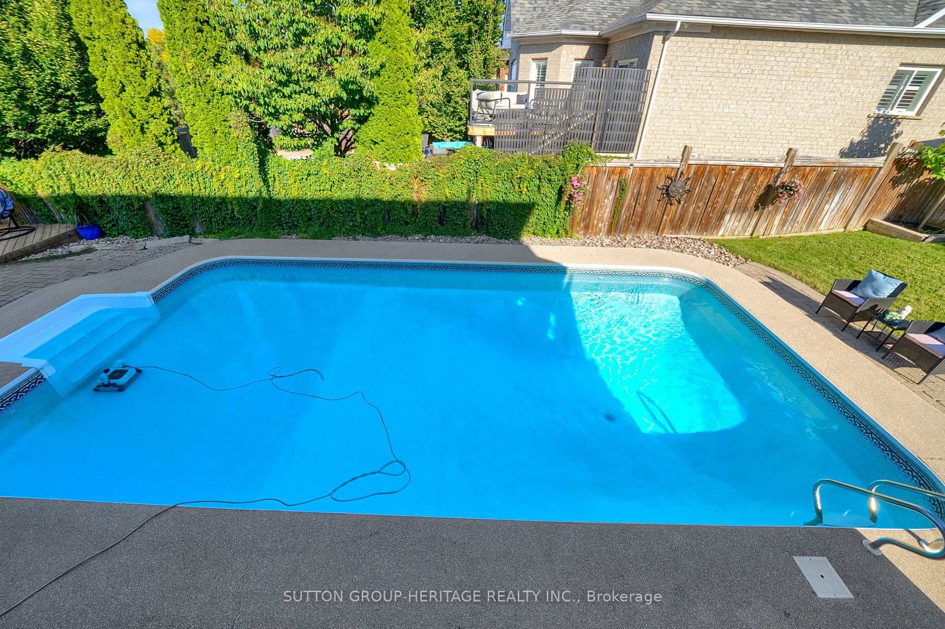 102 Kennett Drive photo 39