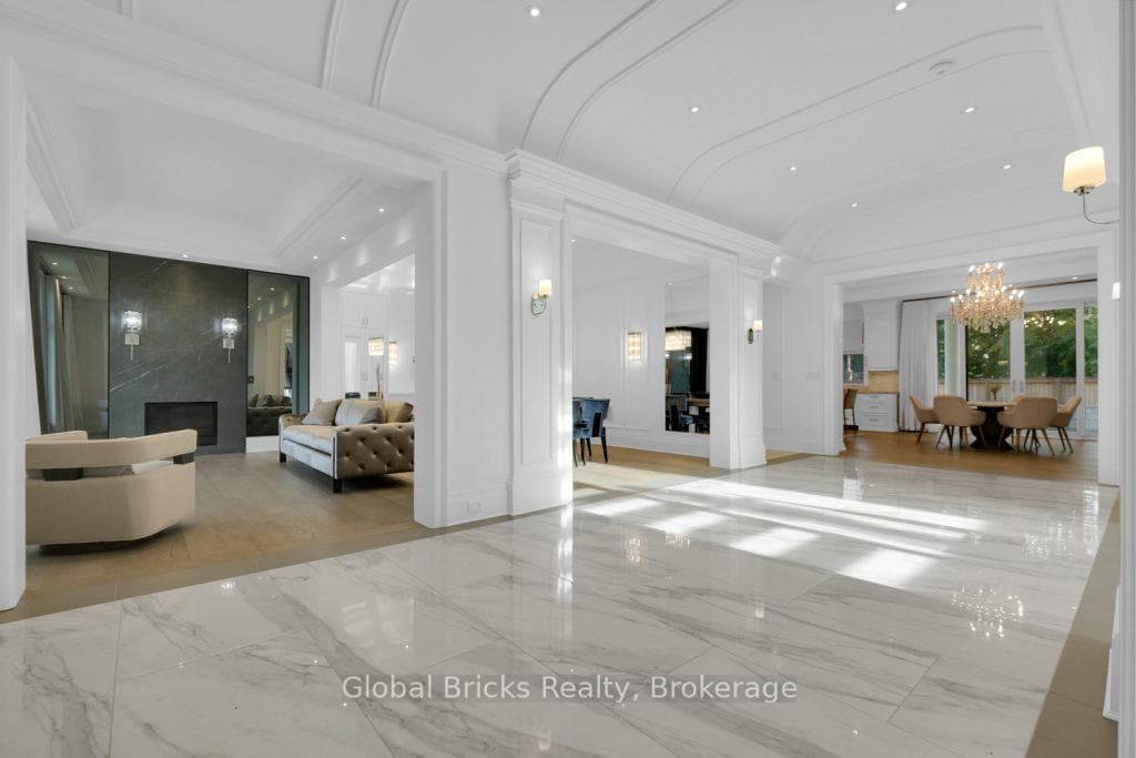 53 Elizabeth Drive photo 4