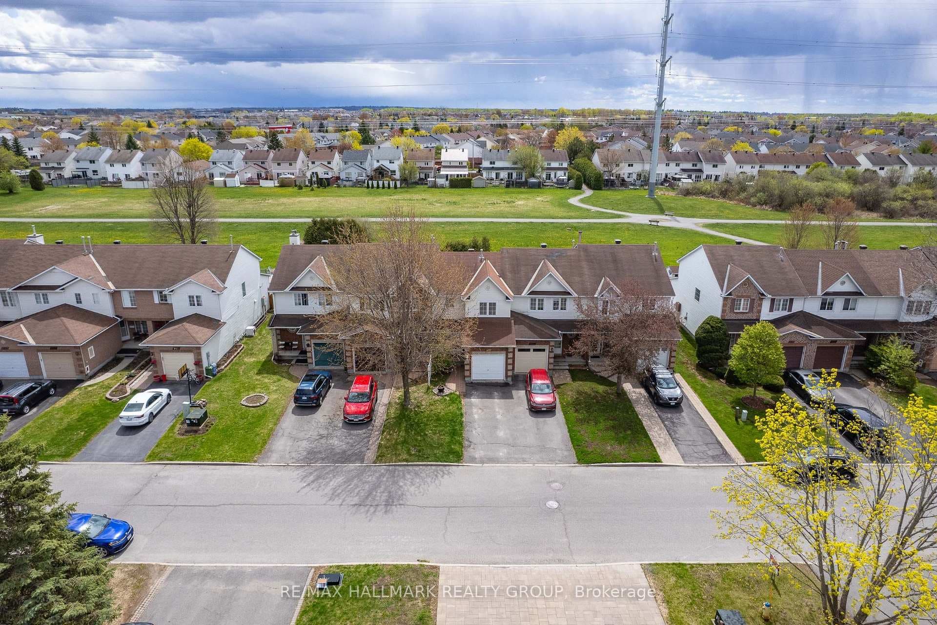 902 Paradise Crescent photo 29