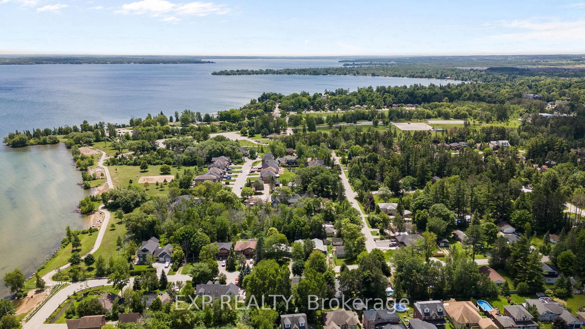 682 Roberts Road photo 34