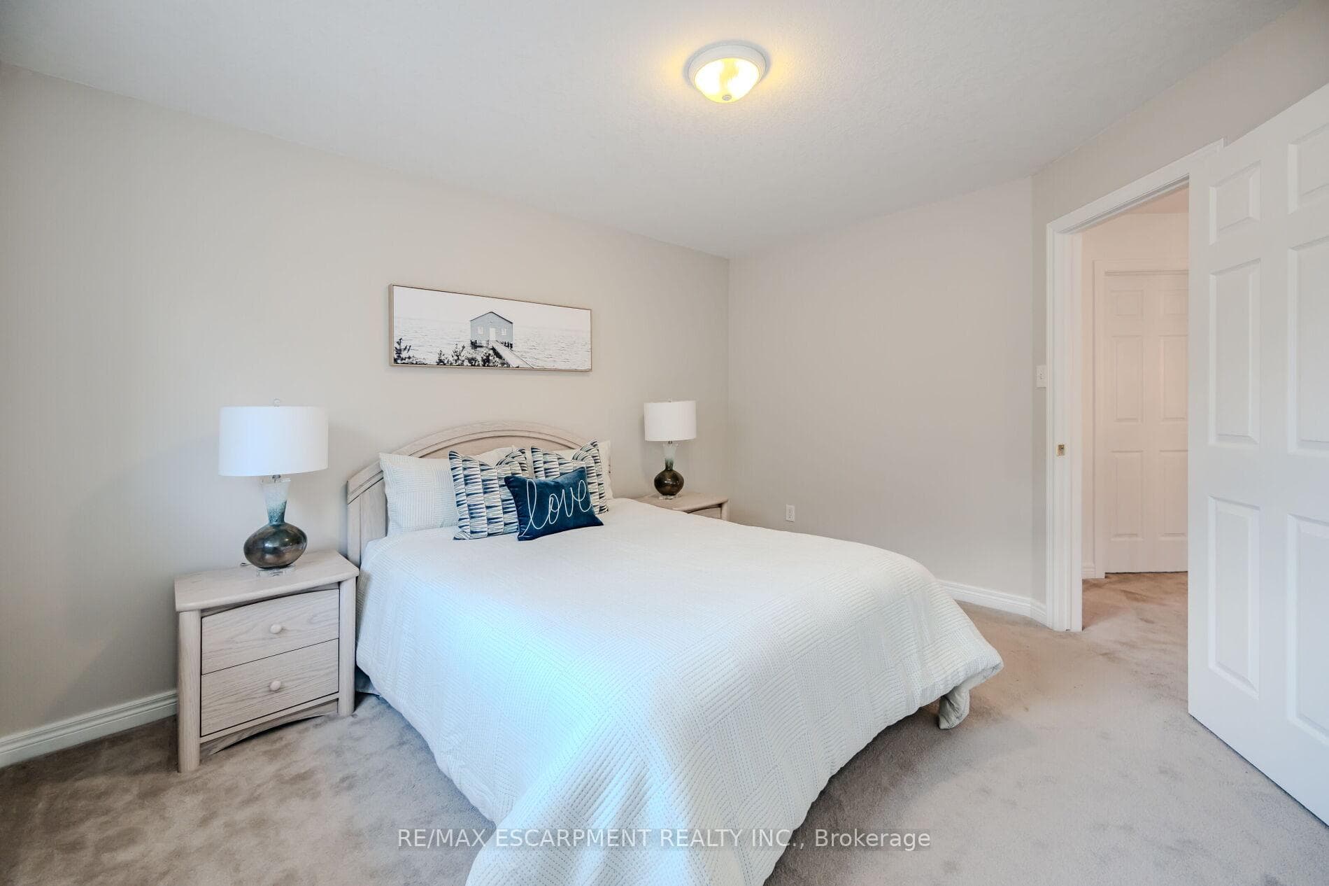 480 Sandcherry Drive photo 27