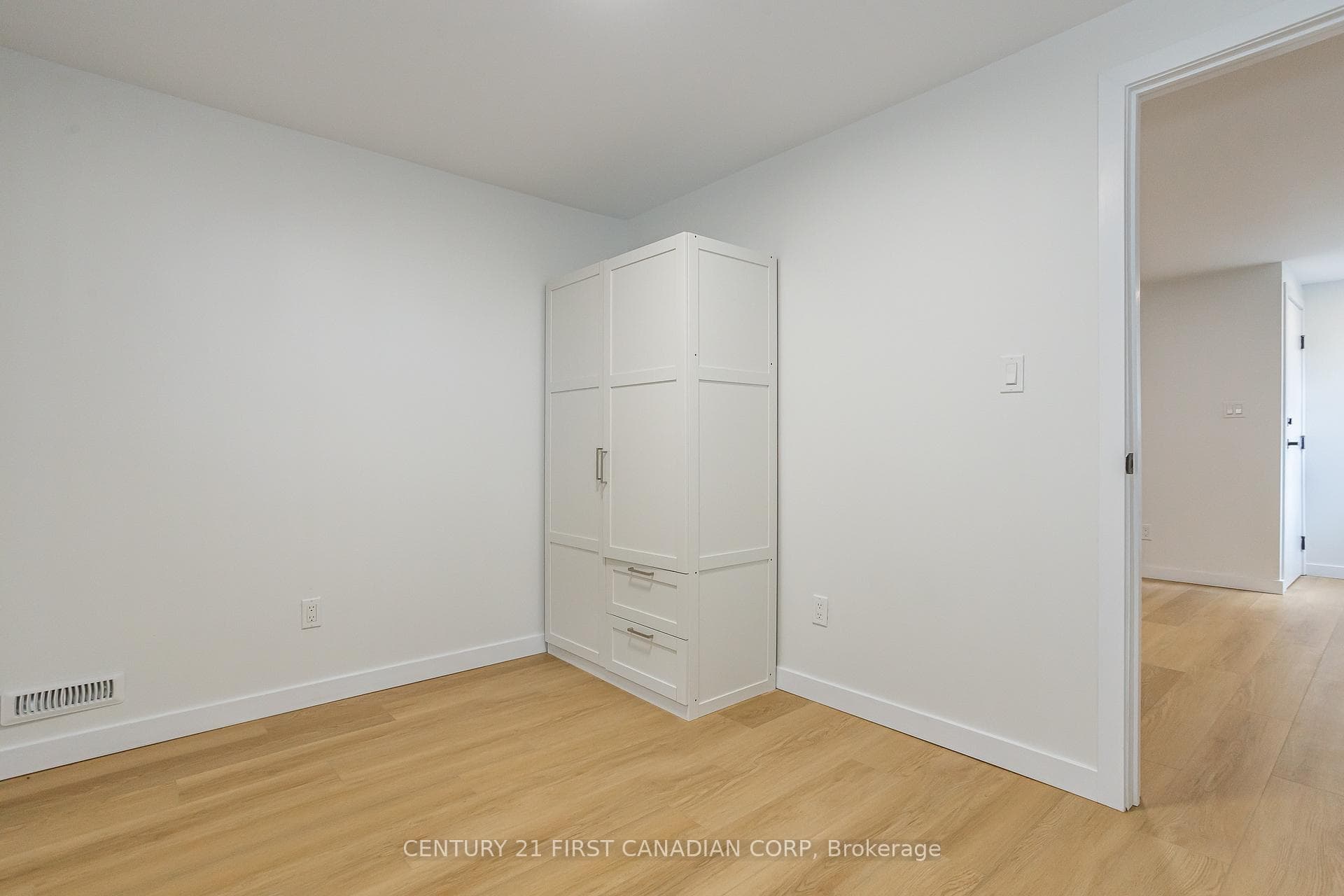 165 Fairhaven Circle photo 28