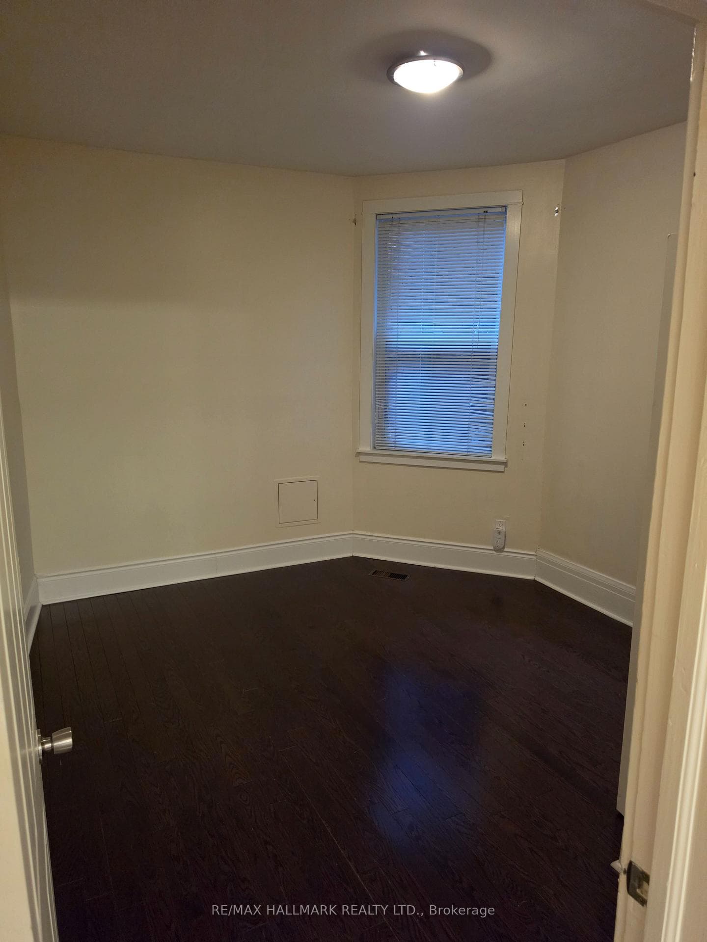797 Ossington Avenue Unit Main Floor photo 9