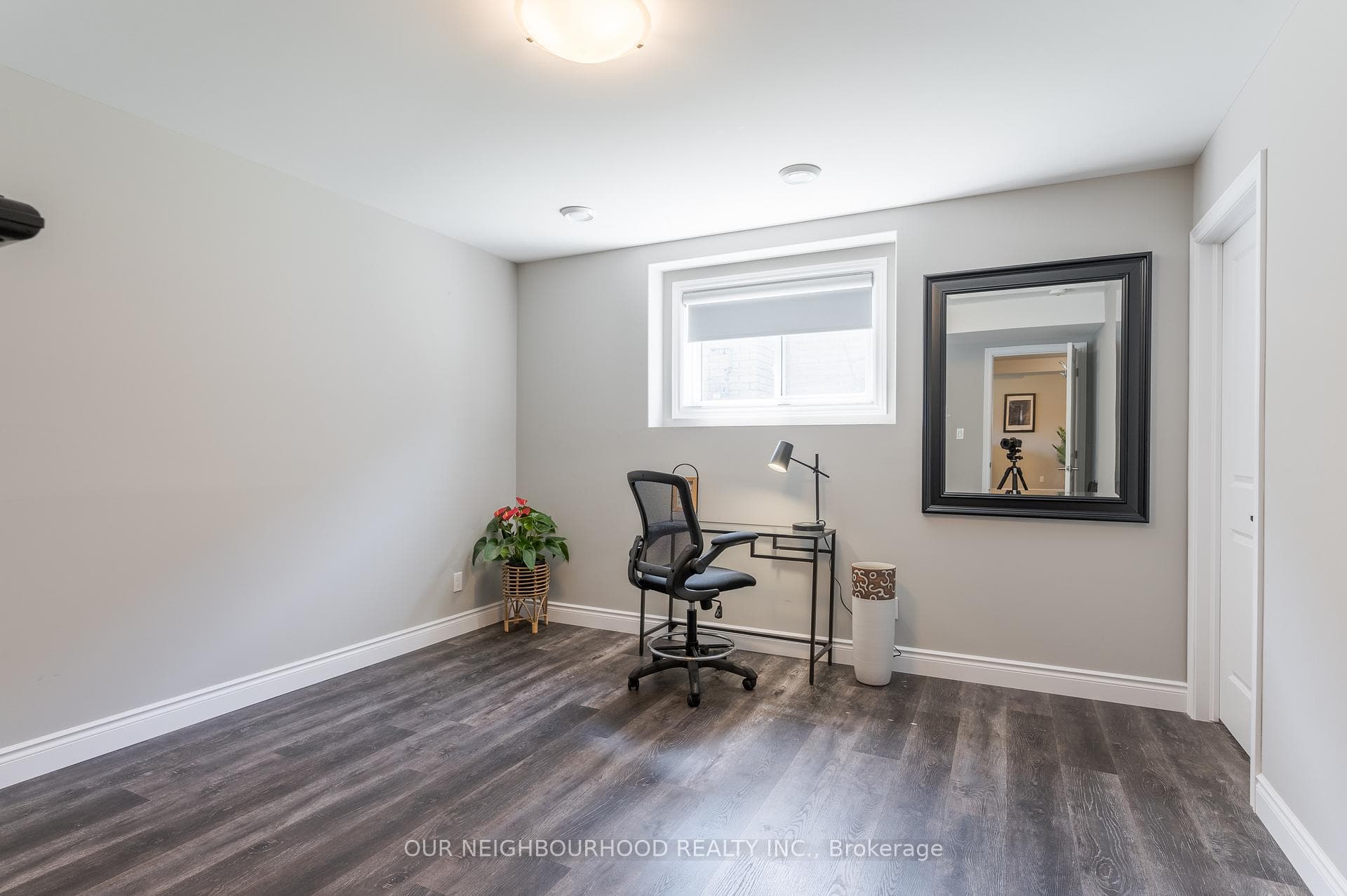 126 Raglan Street photo 24