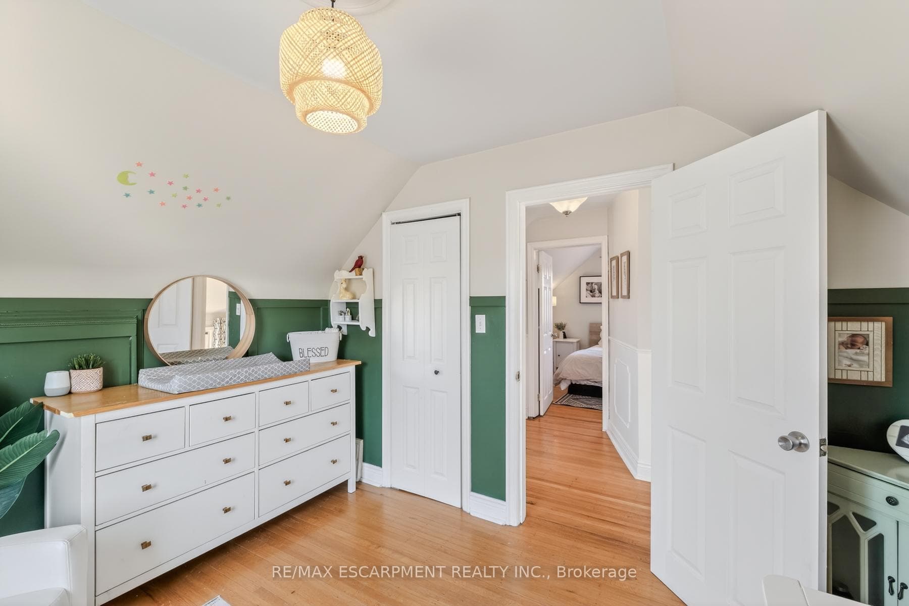43 Woodbridge Road photo 22