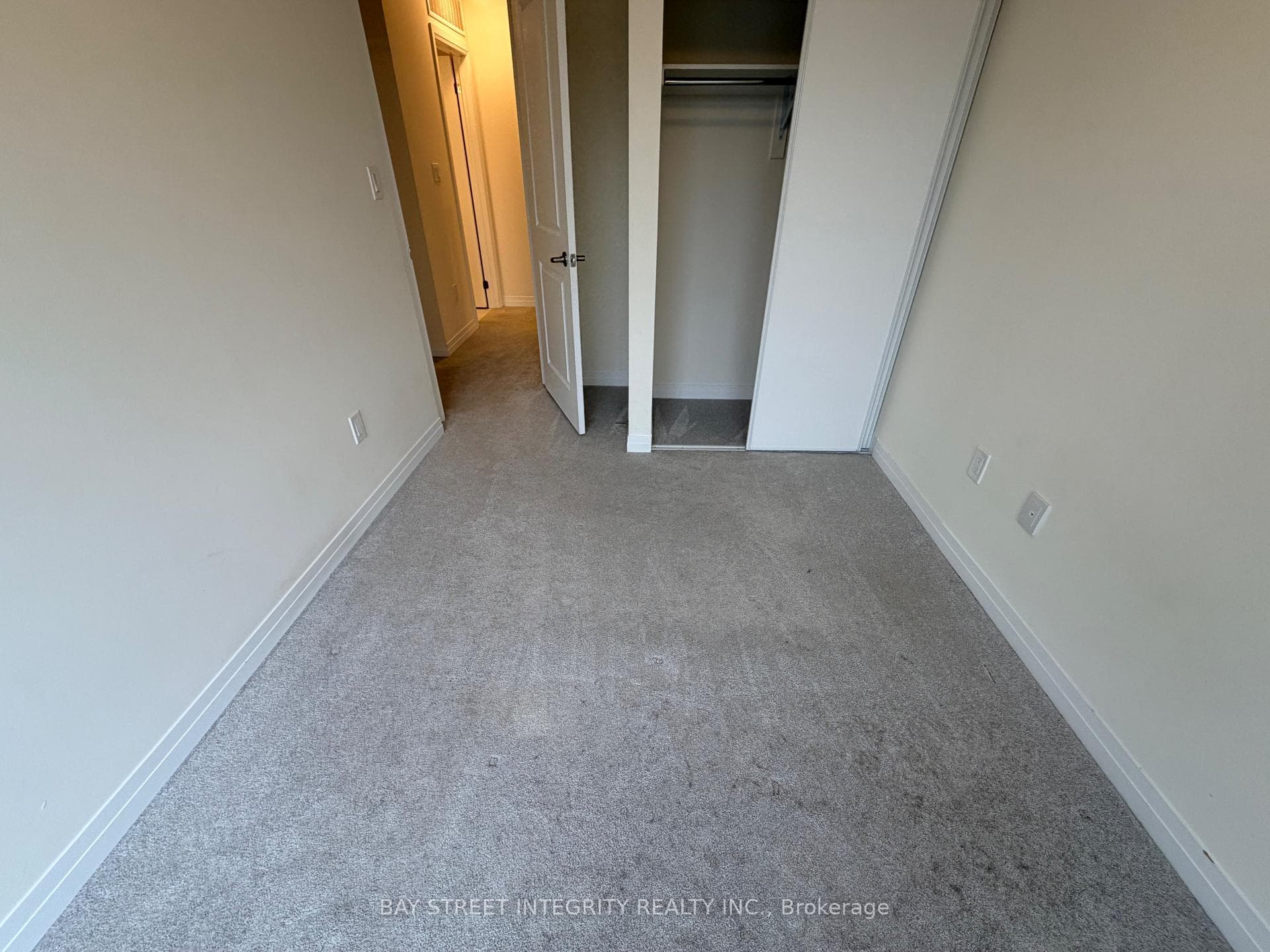 30 Liben Way Unit 16 photo 5