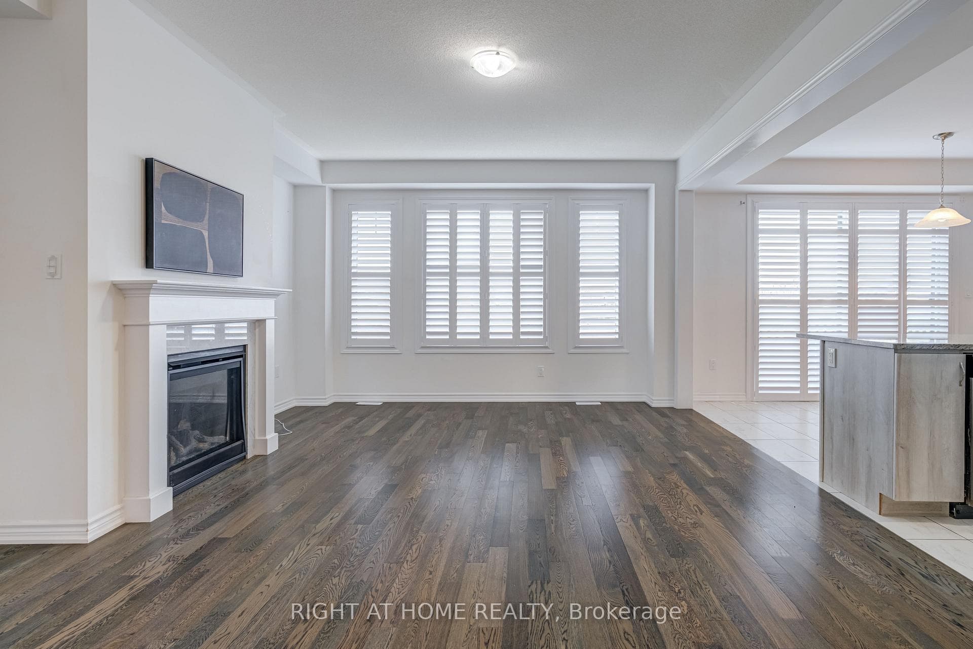 14 Moorhart Crescent photo 6