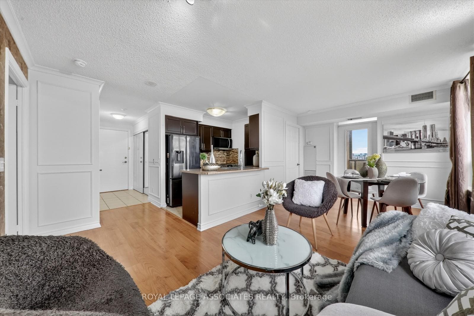 710 Humberwood Boulevard Unit 606A photo 25