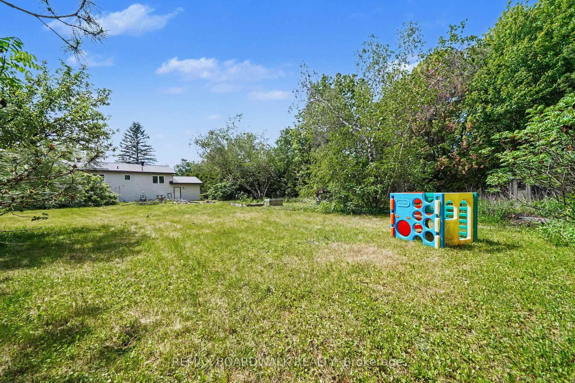 3399 Regburn Drive photo 29