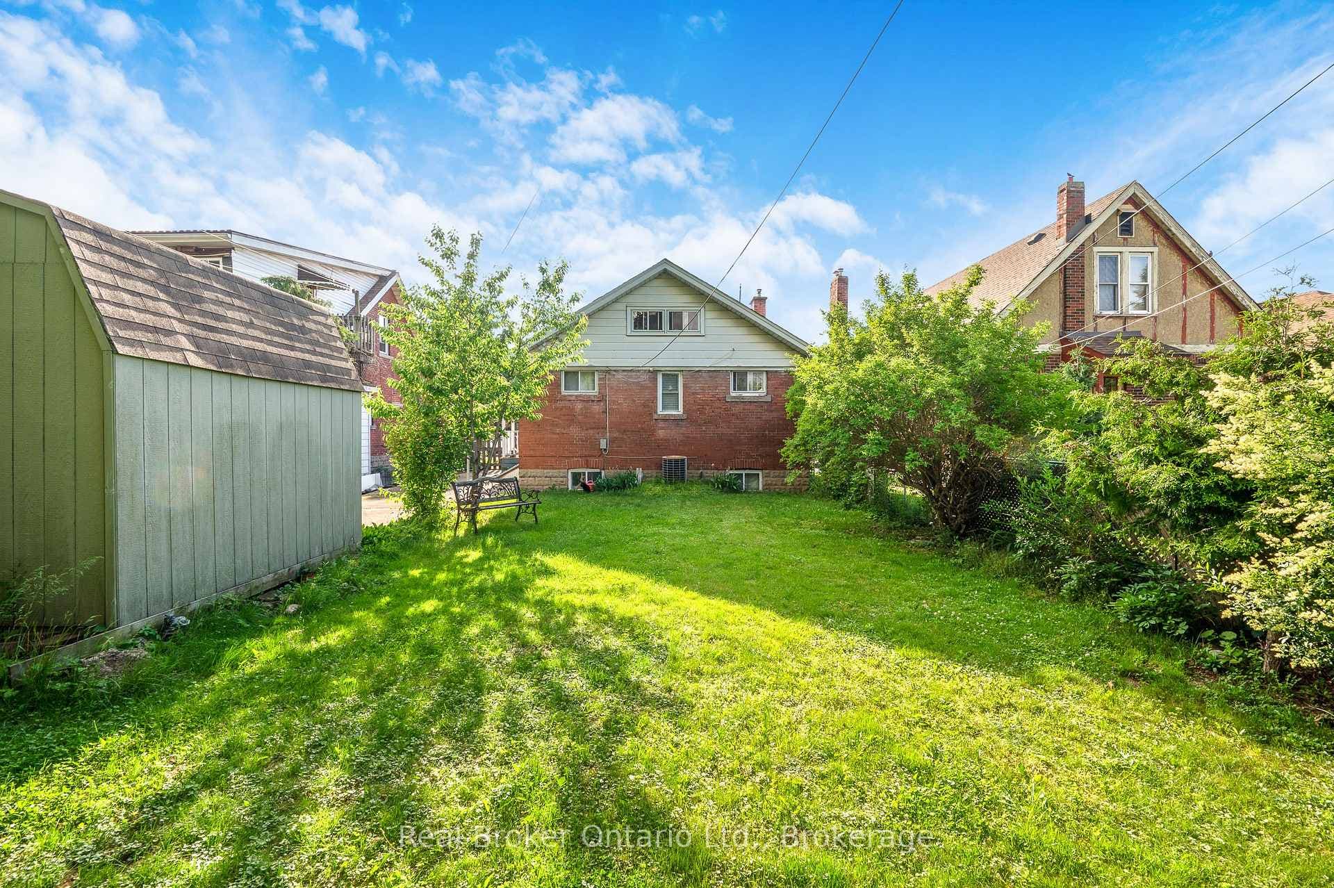295 Keswick Court photo 22