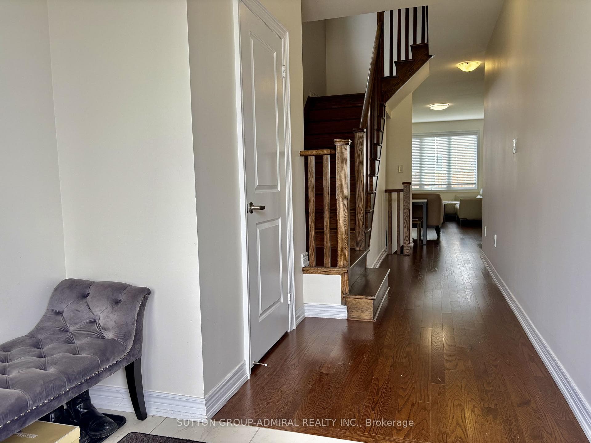 55 Duggan Street photo 4