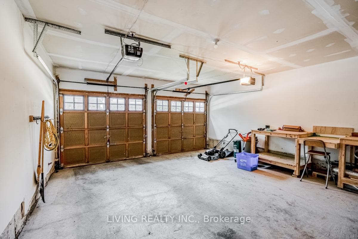 5442 Kindos Street photo 27