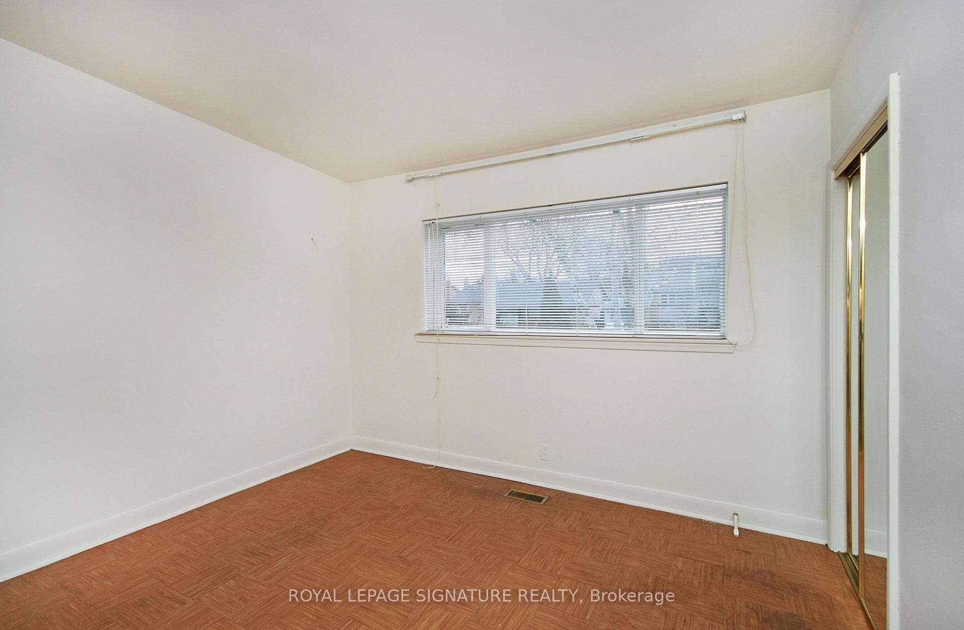 22 Chatfield Drive photo 14