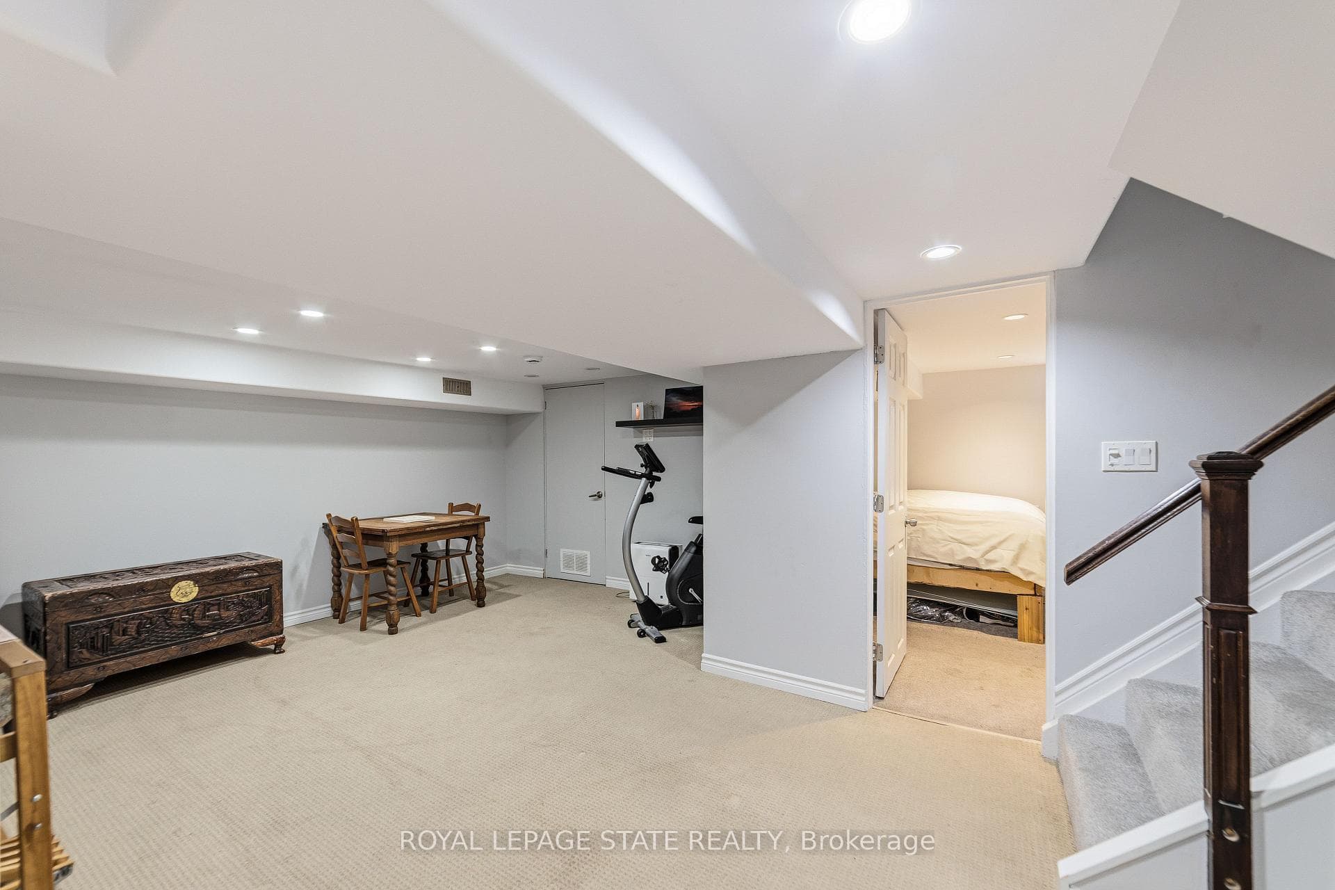 197 East 12th Street photo 17