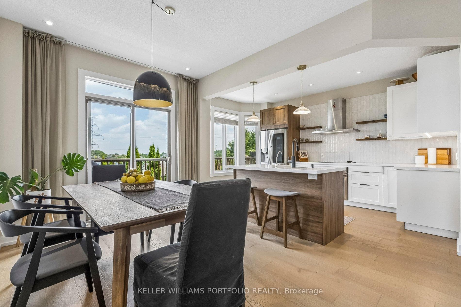 775 Klosters Drive photo 8