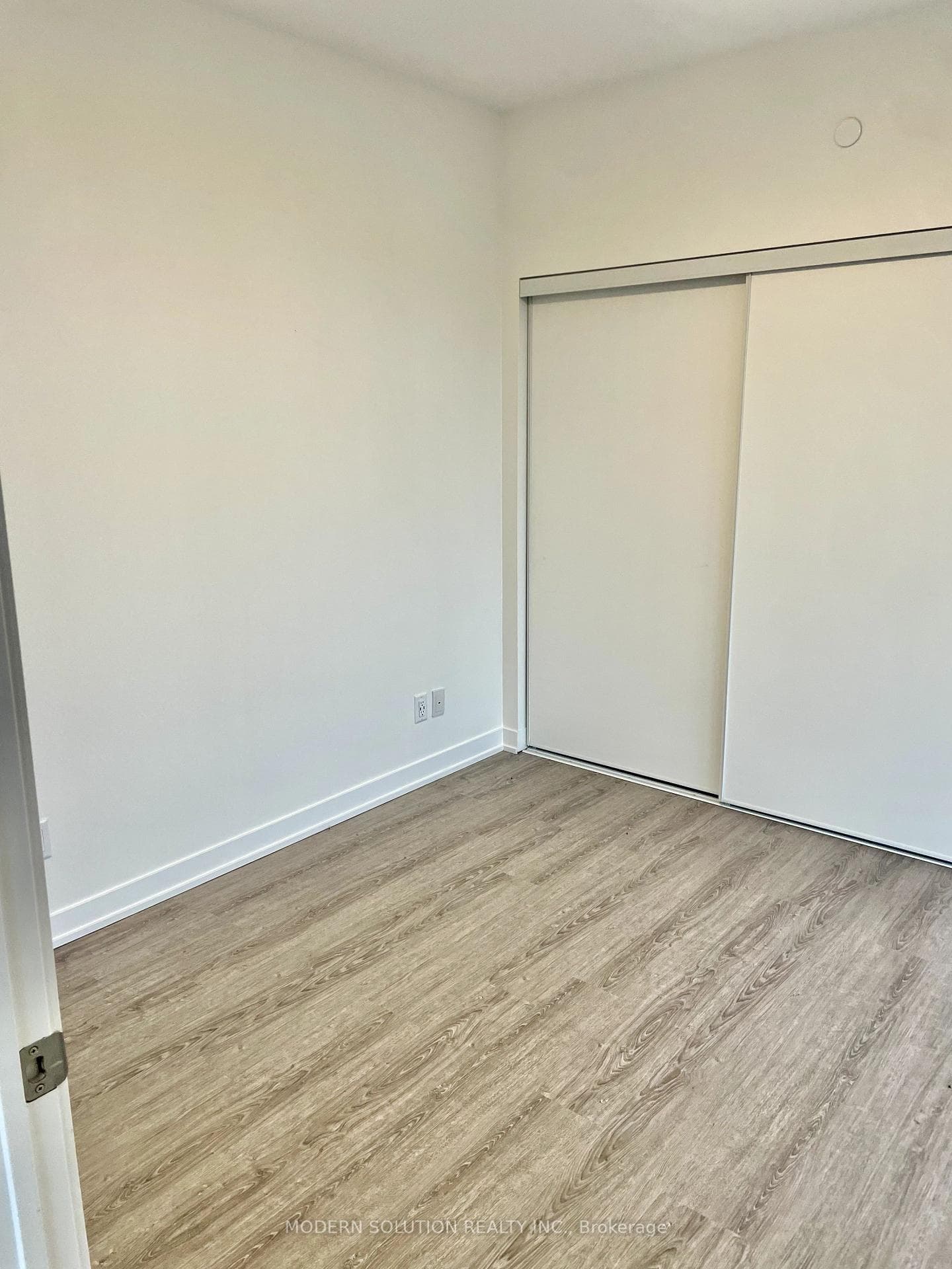 2215 Sheridan Park Drive Unit 1202 photo 13