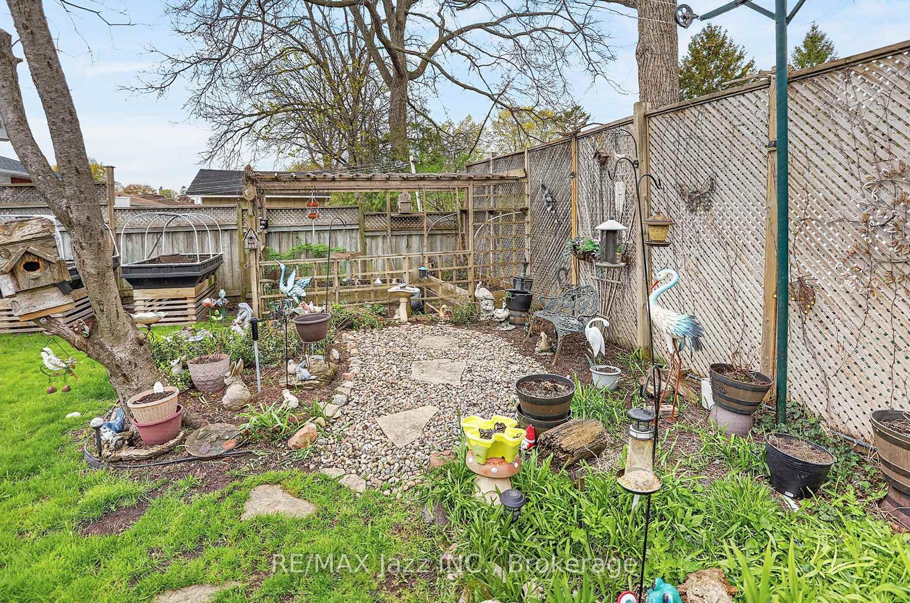 1206 Belvedere Avenue photo 14