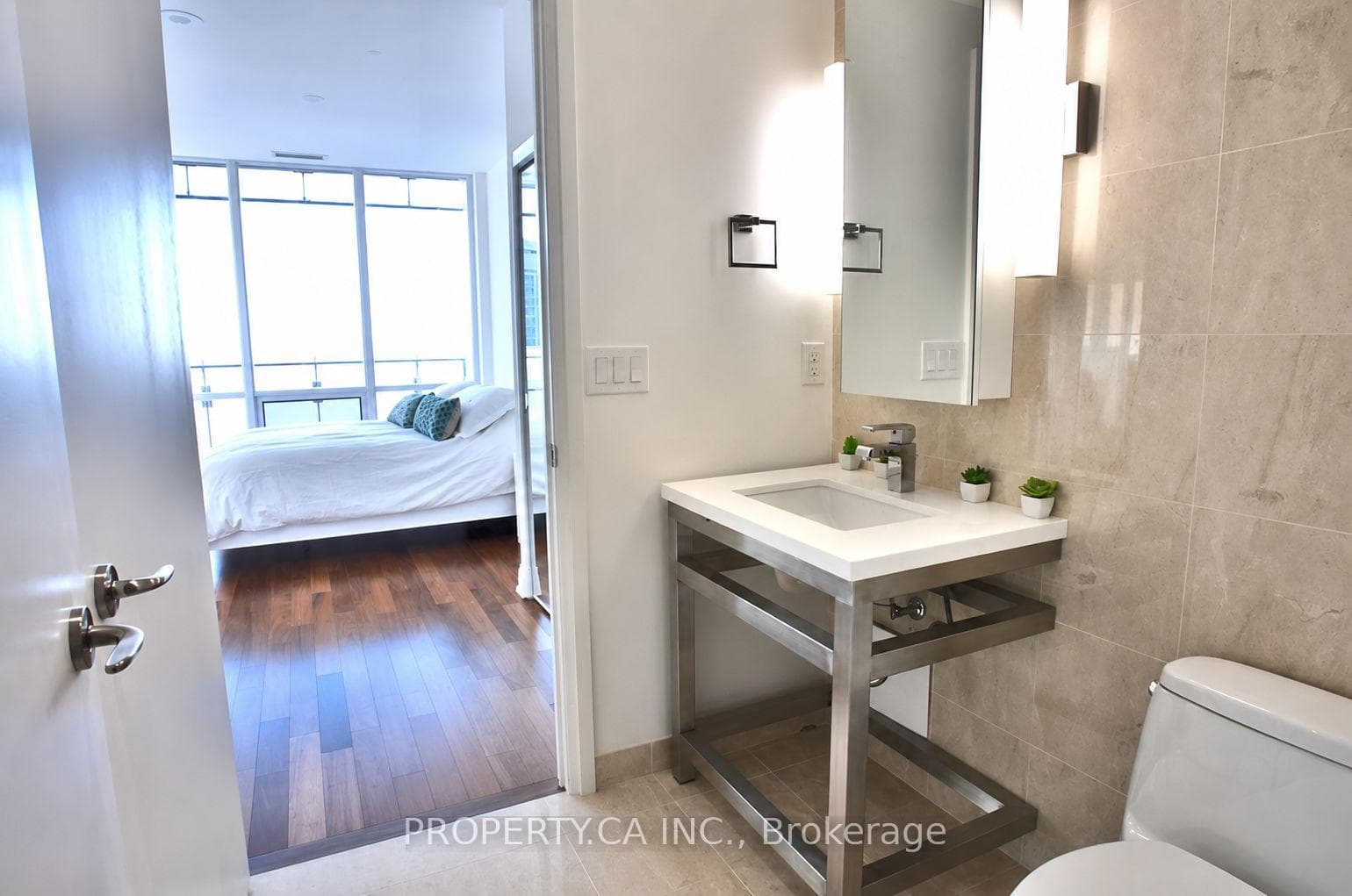80 John Street Unit 2904 photo 4