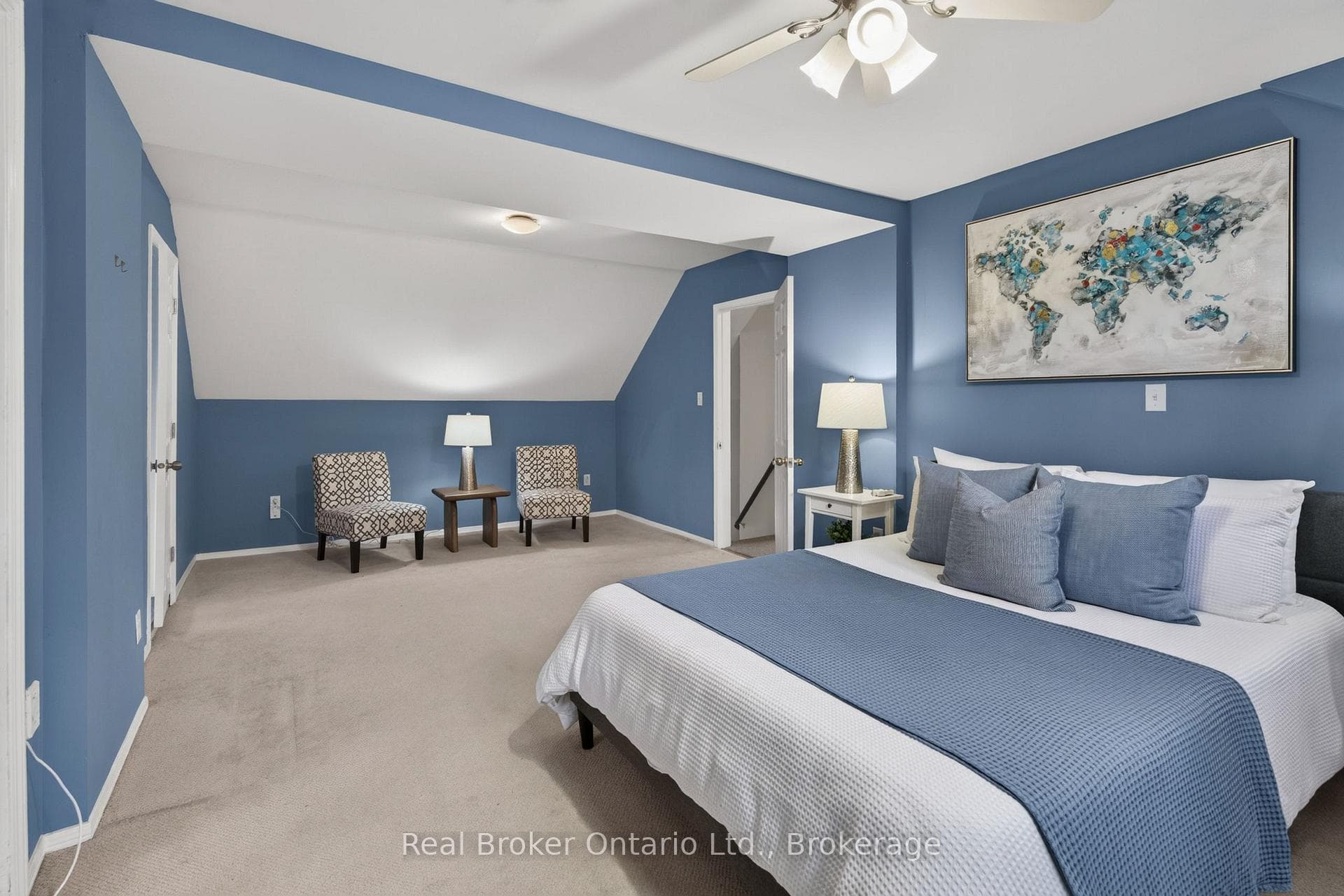 2 Herlan Avenue photo 23