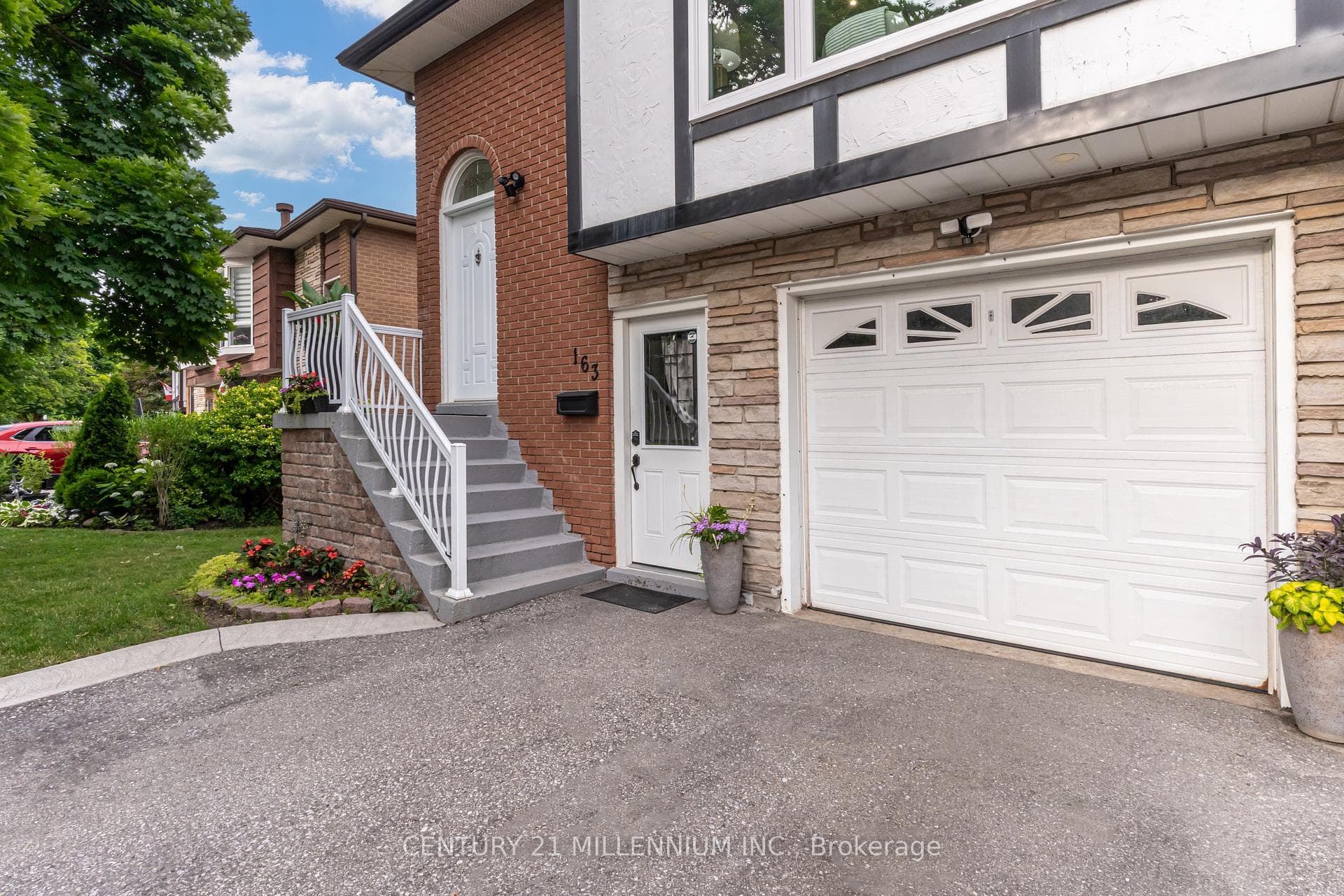 163 Harold Street photo 3