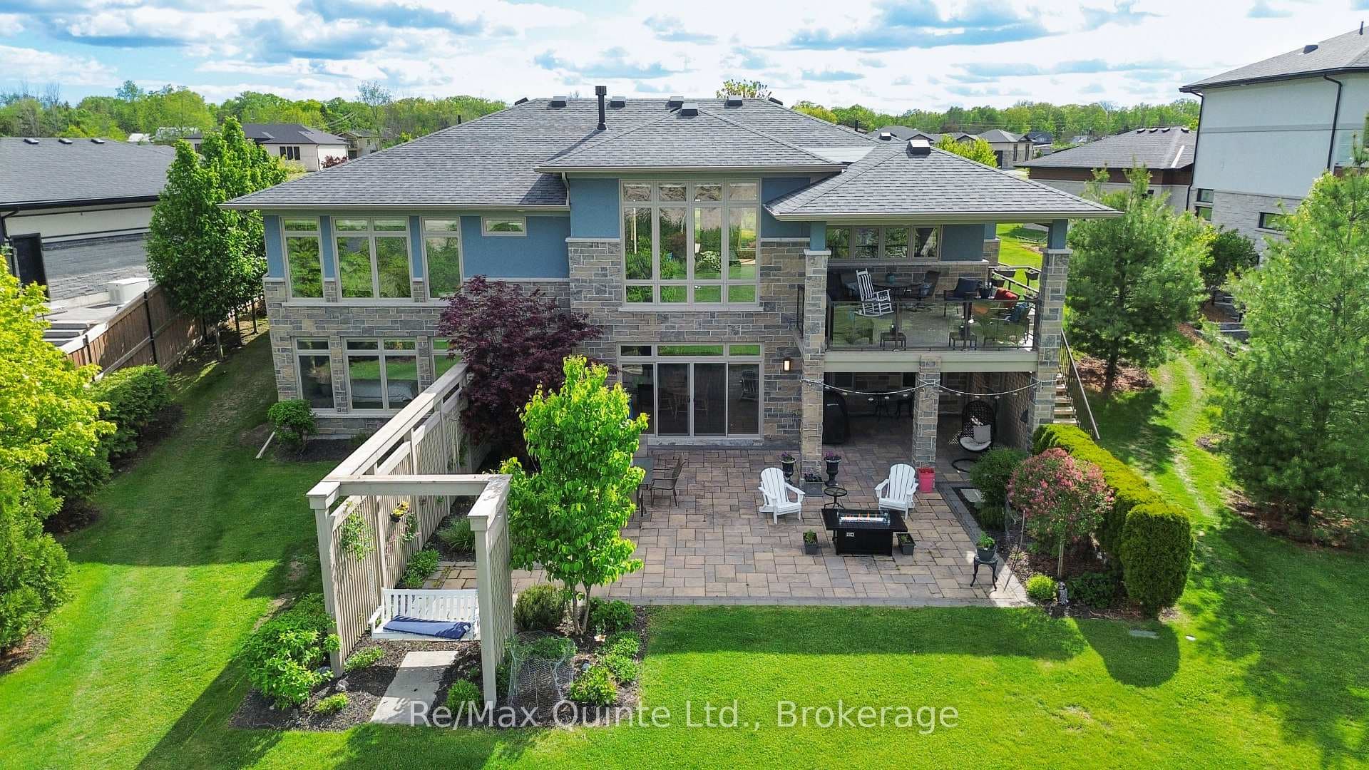 89 Navigation Drive photo 44