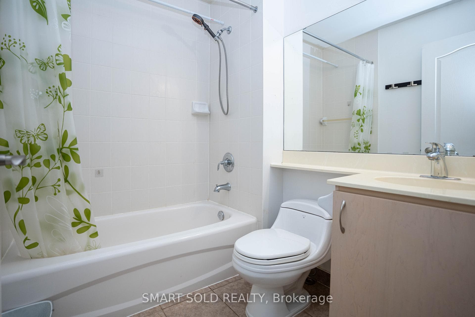 7373 Kennedy Road Unit 105 photo 6