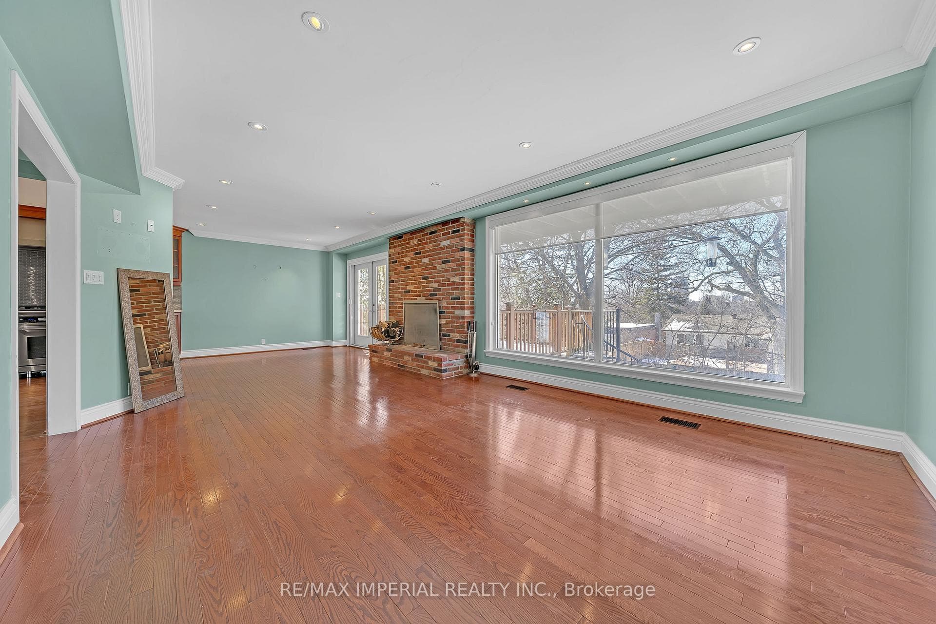 10 Olsen Drive photo 6