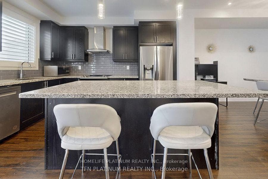 18 Totten Trail photo 11