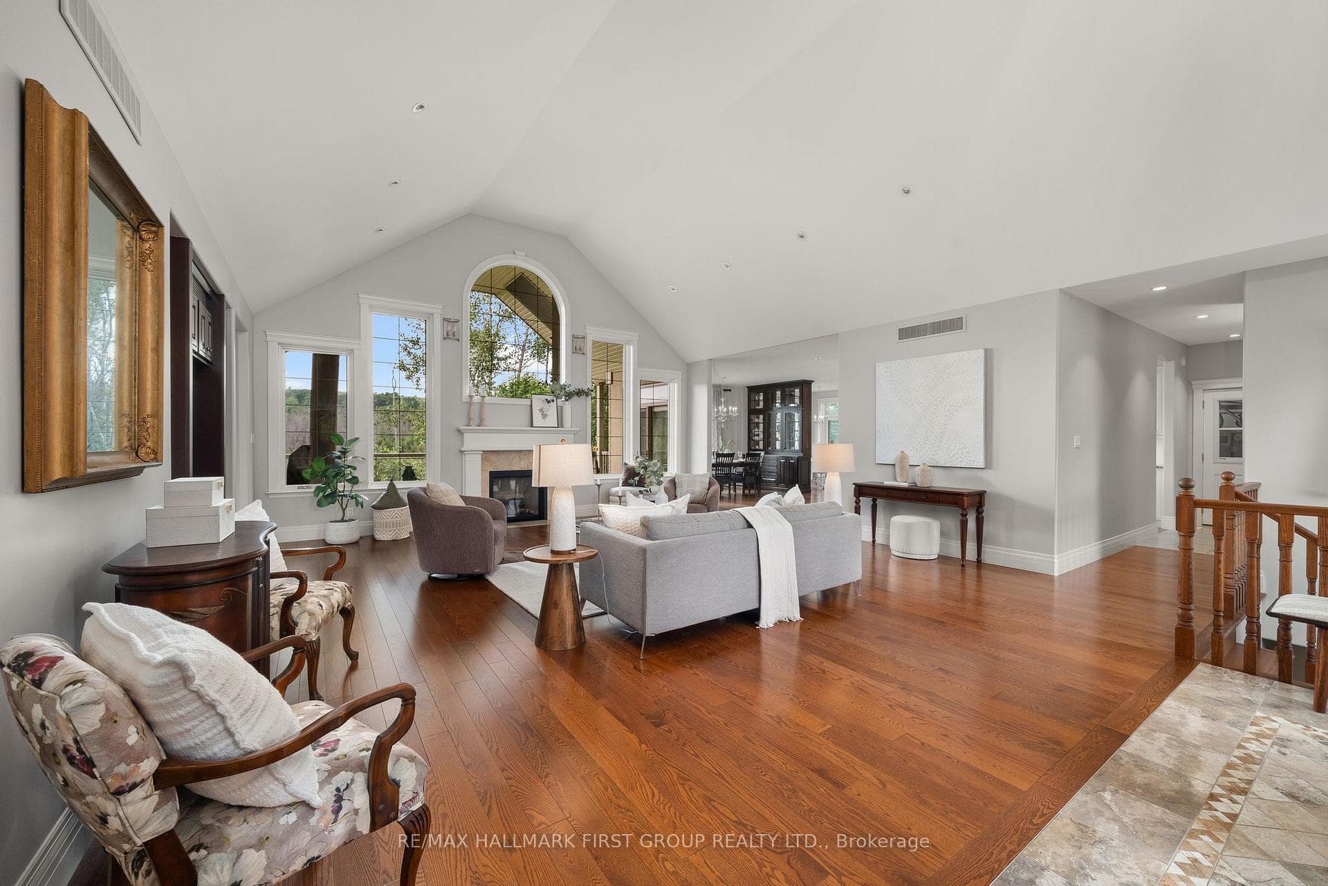 22 Rosslyn Drive photo 6