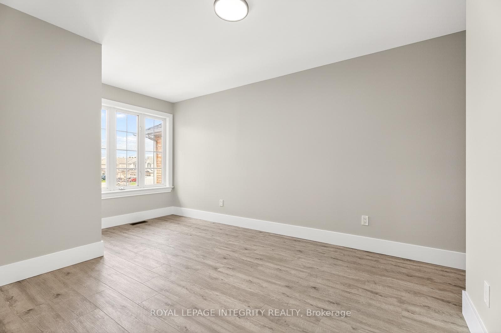 169 Desmond Trudeau Drive photo 29