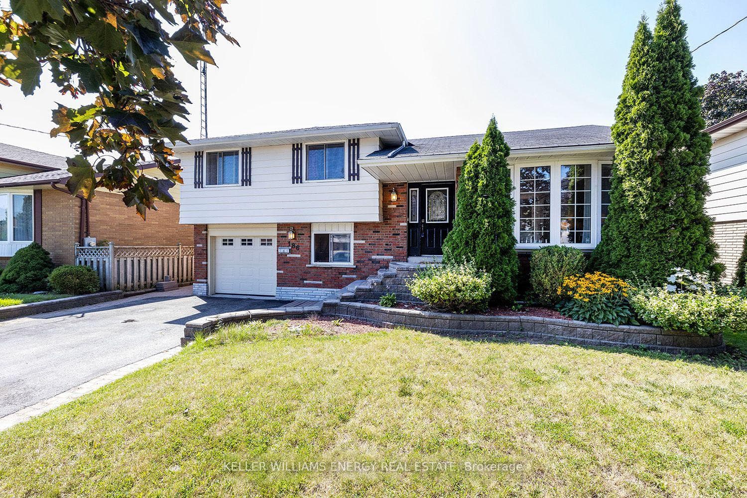 186 Athabasca Street photo 1