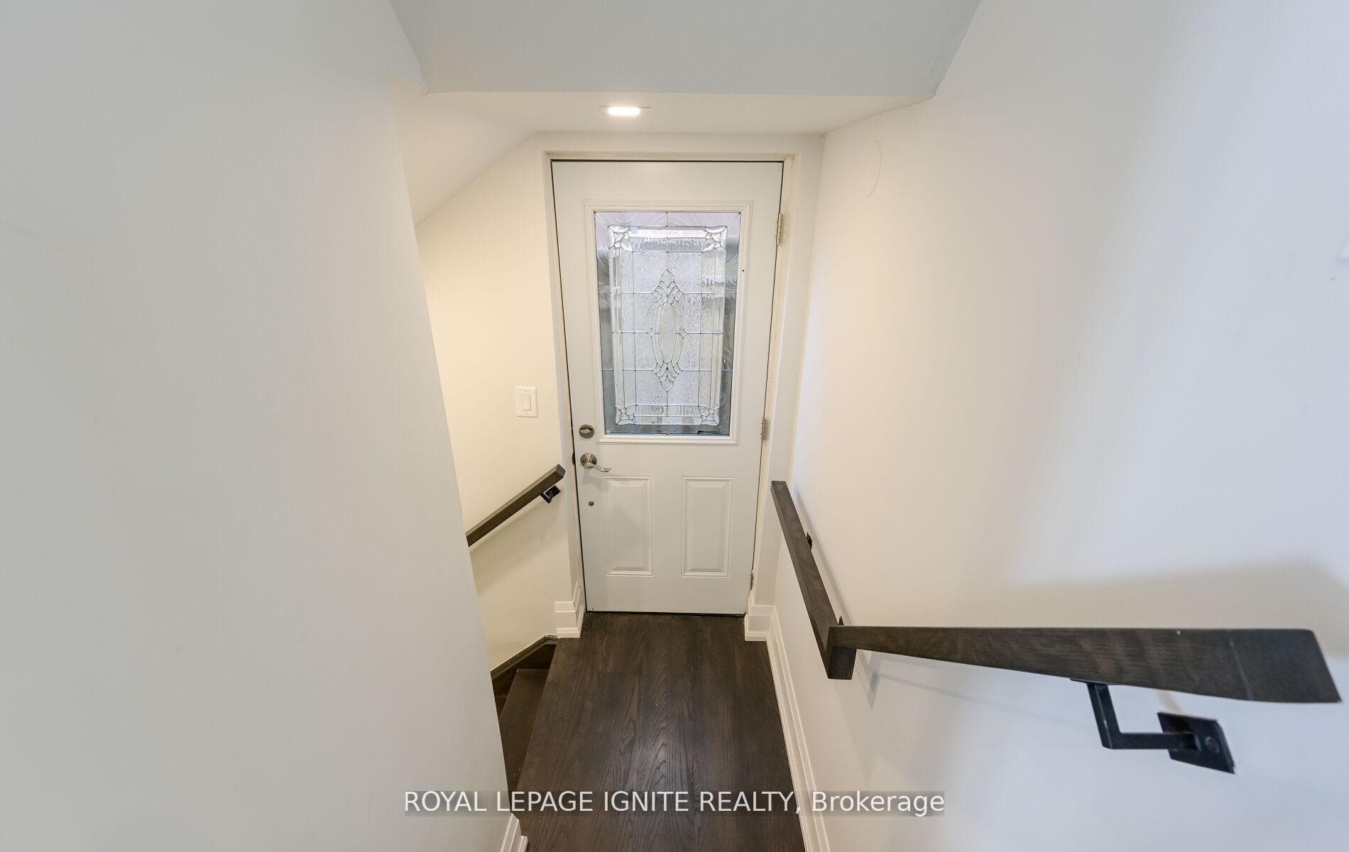 24 Christensen Avenue photo 38