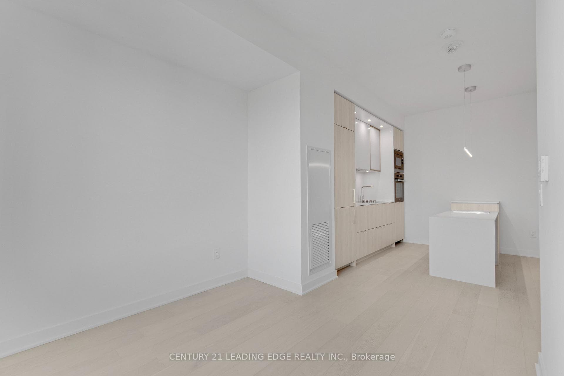 11 Yorkville Avenue Unit 3810 photo 19