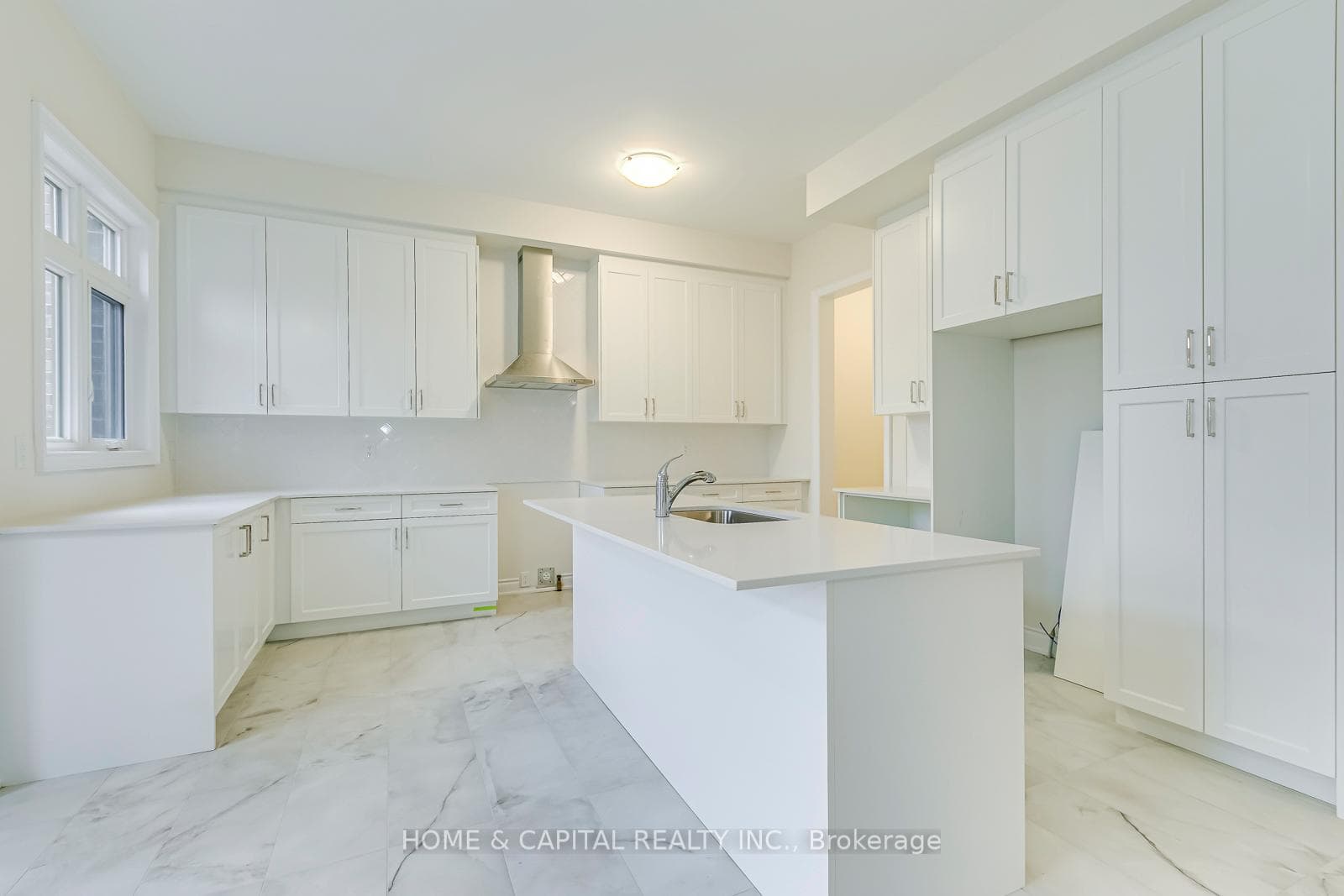 59 William Crawley Way photo 8