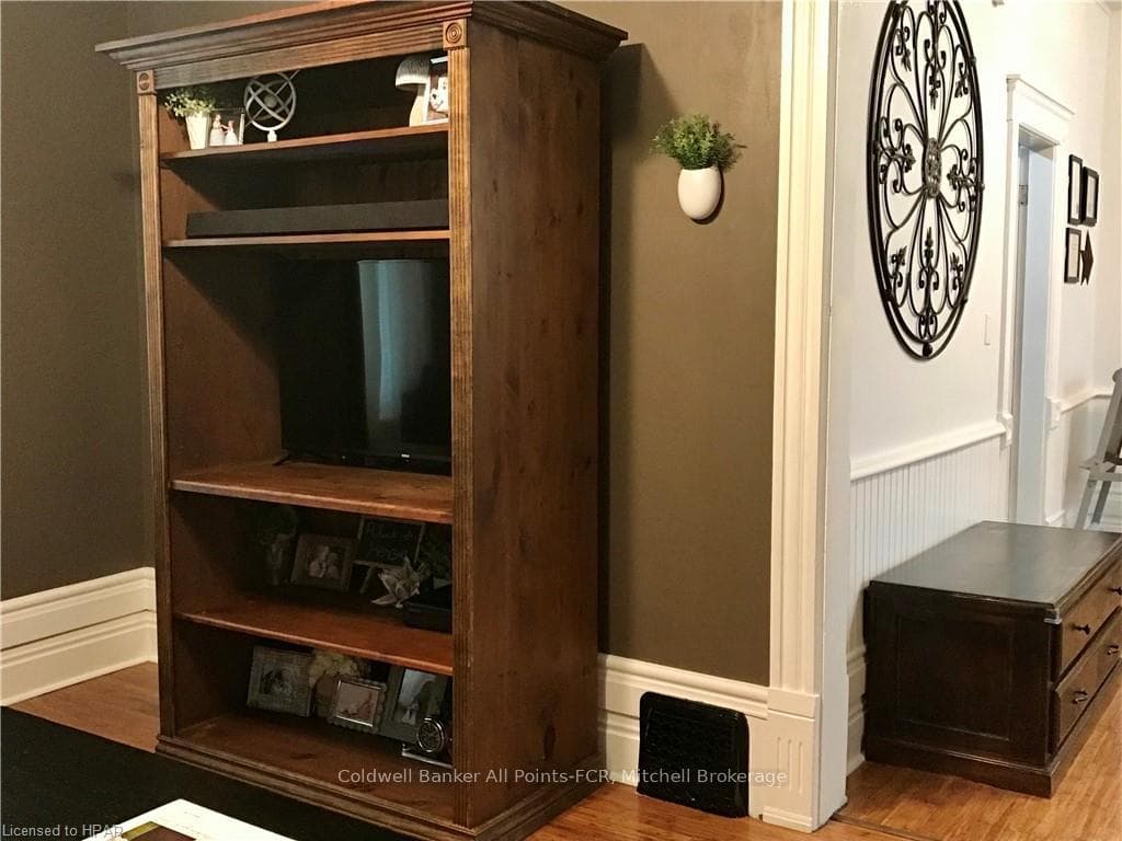 168 RICHMOND Street photo 29