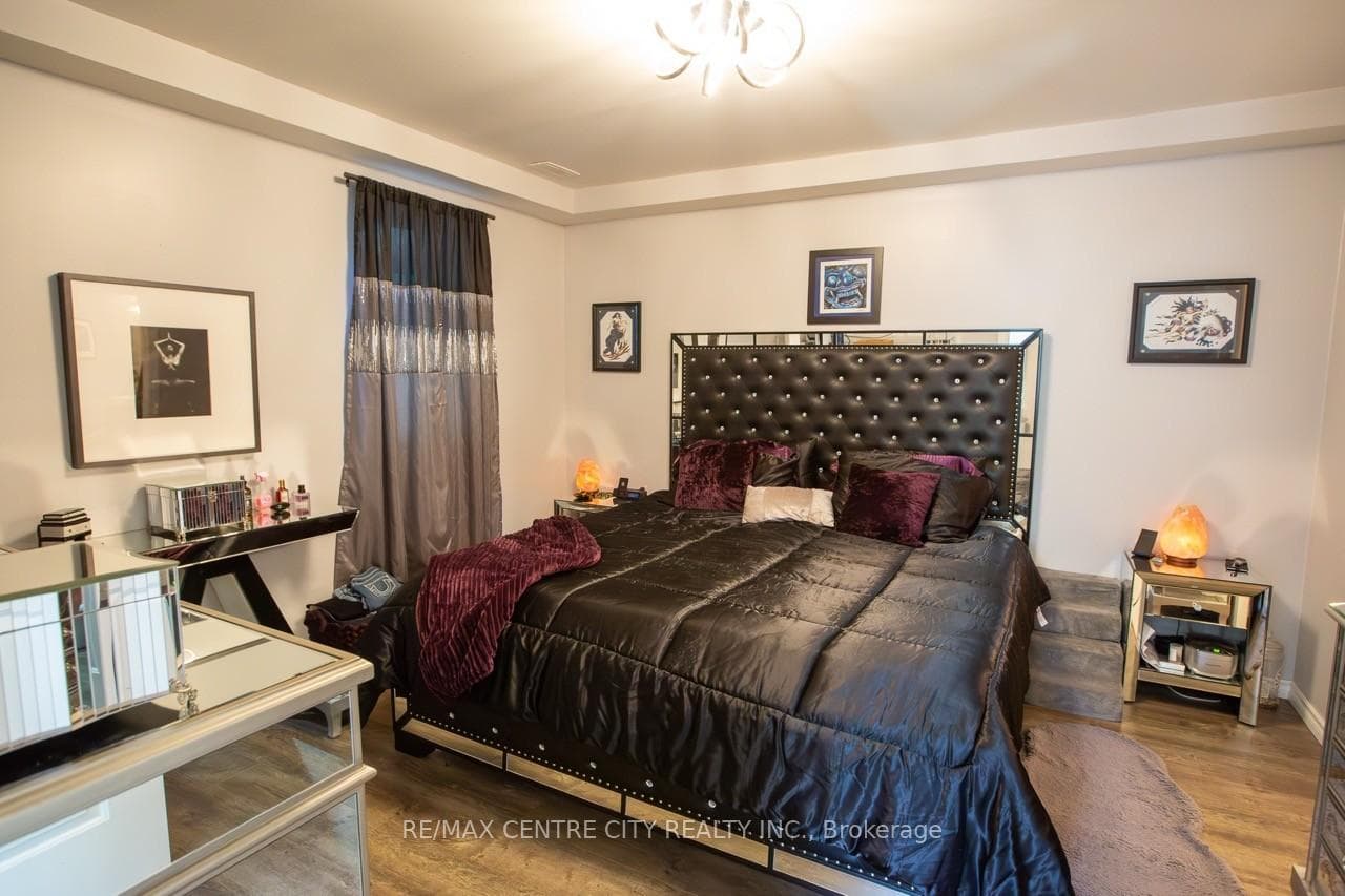 6 Prince Albert Street photo 20