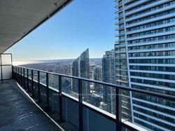 20 Shore Breeze Drive Unit 2911 photo 3