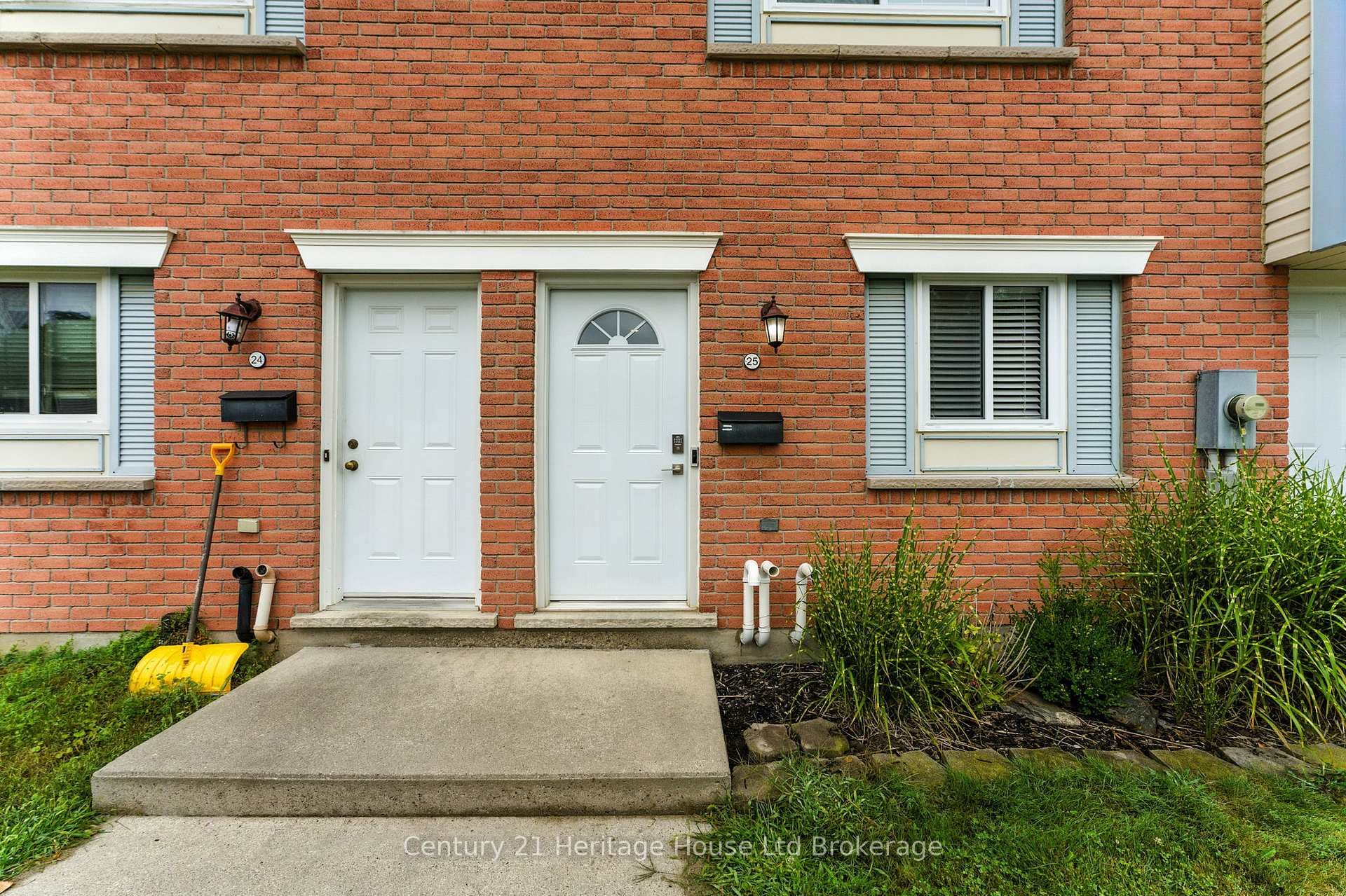 141 Bay Street Unit 25 photo 4