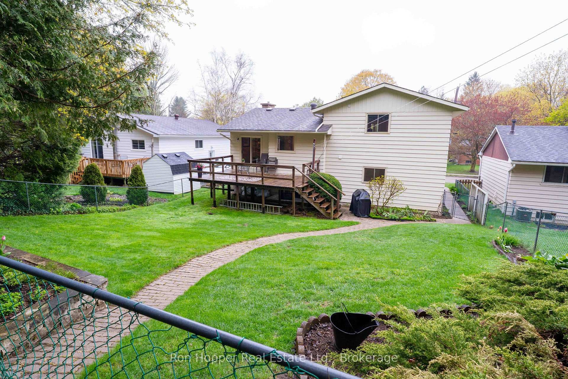 115 7th Avenue photo 31