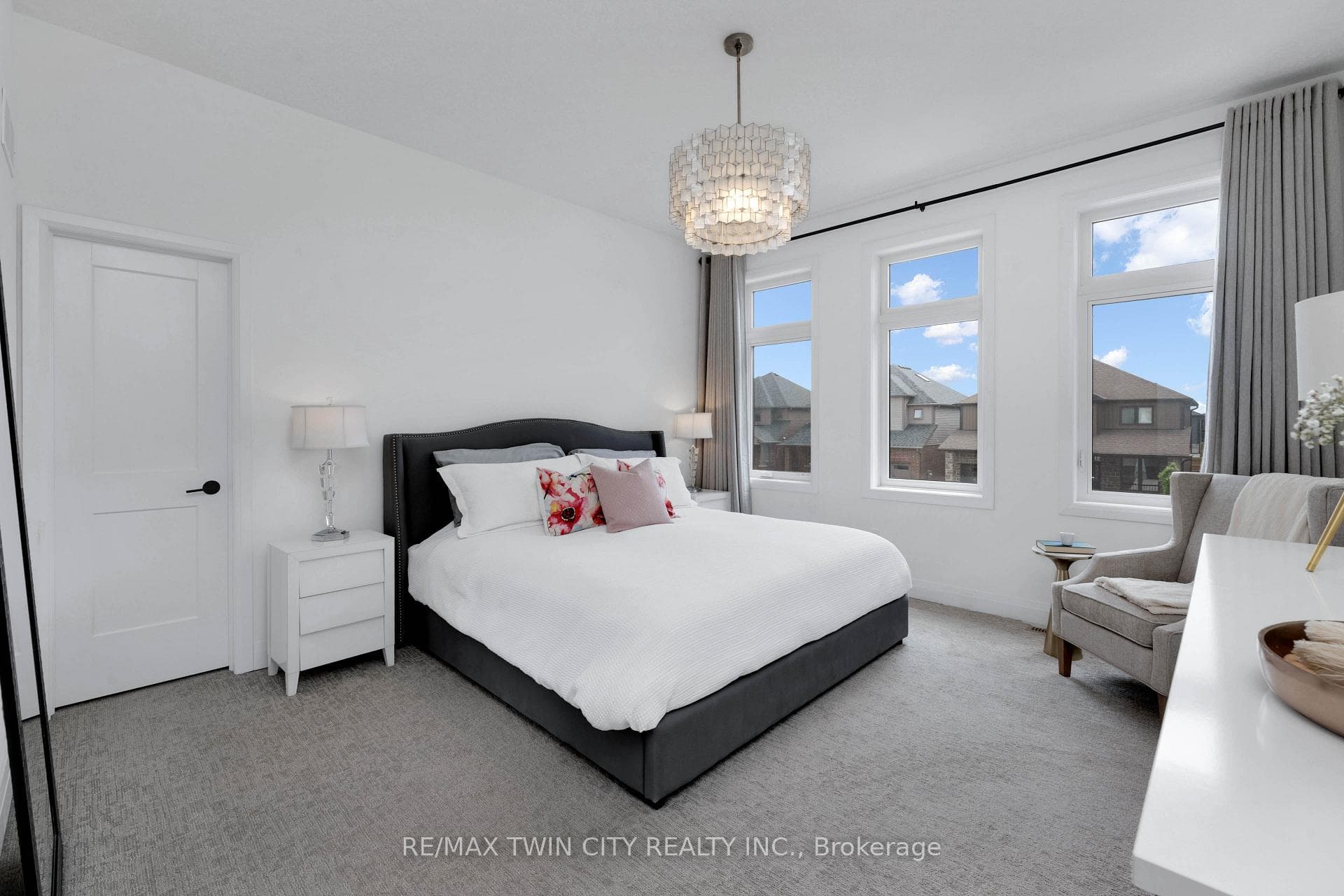 34 Tristan Crescent photo 21